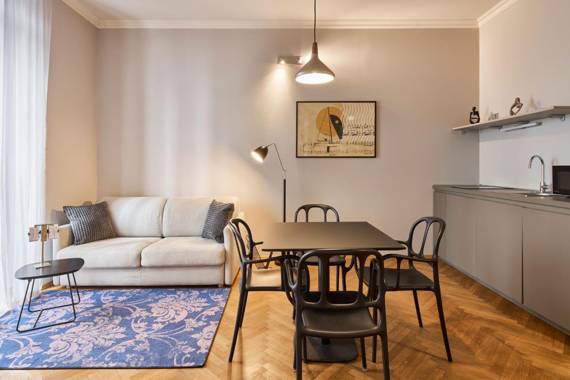 Urbanauts Beletages Sonata Lägenhet Trieste Exteriör bild